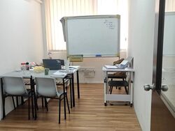 Parkway Centre (D15), Office #612400351